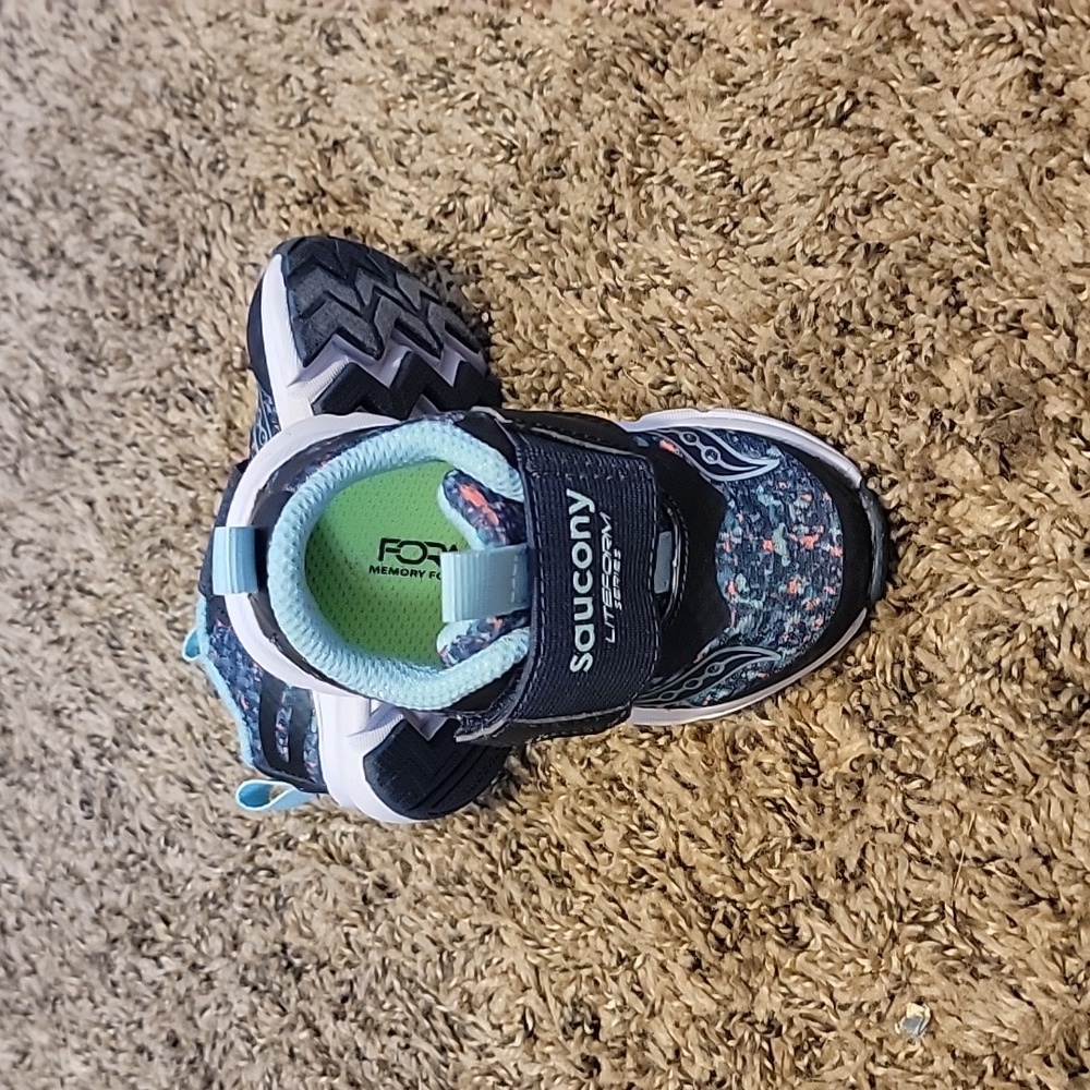 NEW Saucony S - Baby Lite form shoes Size 4 M - Picture 4 of 4
